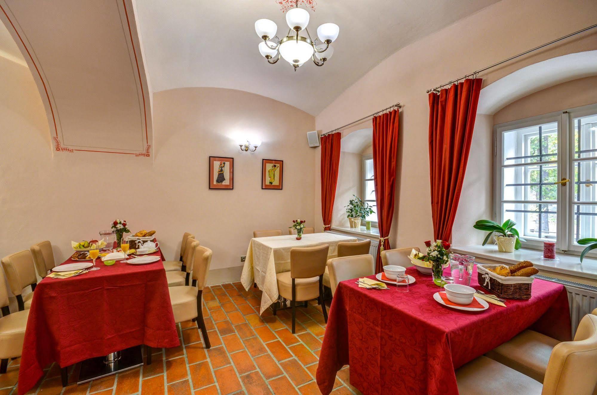 Hotel Edward Kelly Český Krumlov Eksteriør billede